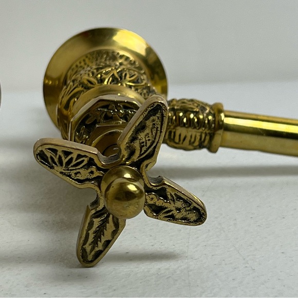 VTG Pair Embroidered Brass Decorative Ornate Separate Hot Cold Sink Faucets - Picture 7 of 16